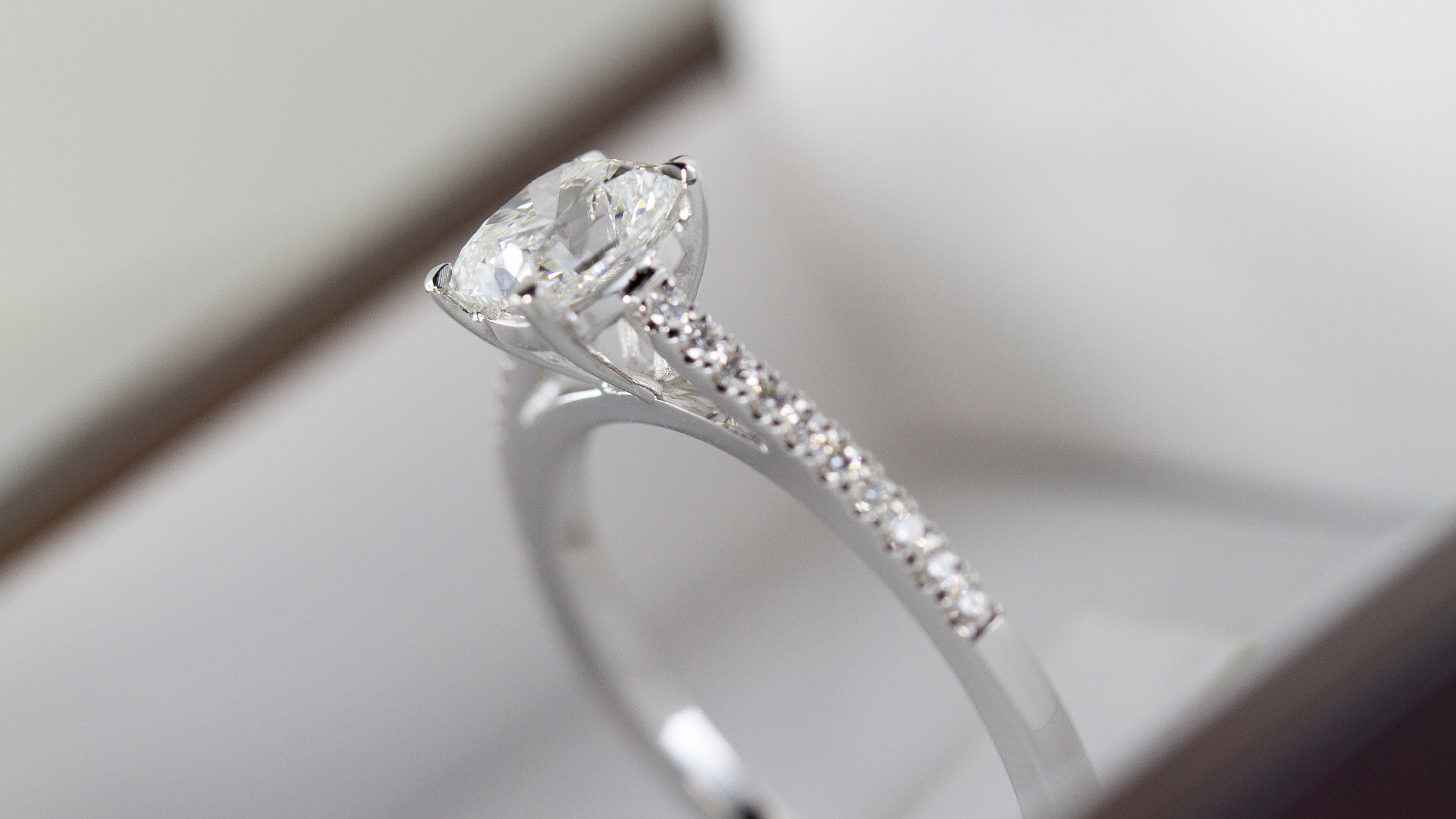 How To Choose A Diamond Ring Setting