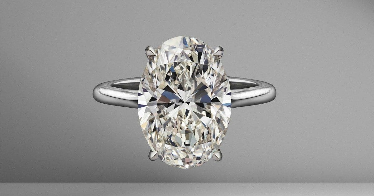 What To Look For In Oval Diamonds