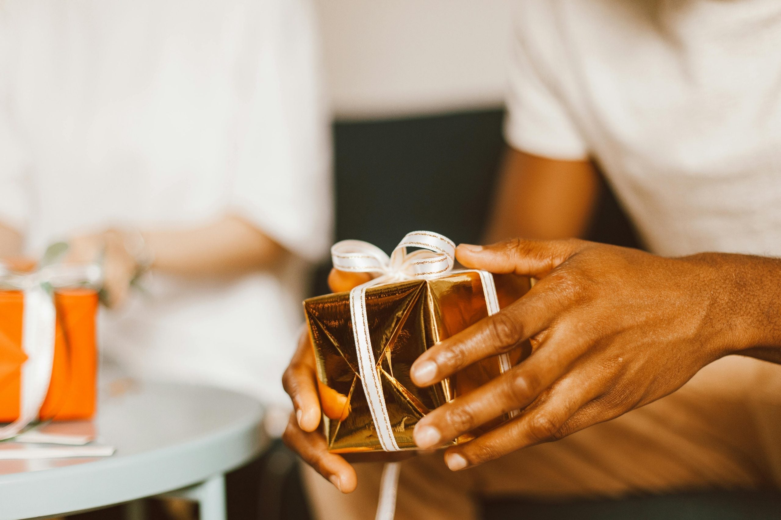 Holiday Jewelry Gifts for the Whole Family: Timeless Pieces Everyone Will Love