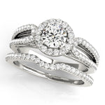Round Diamond Halo Engagement Ring