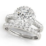 Round Diamond Halo Engagement Ring