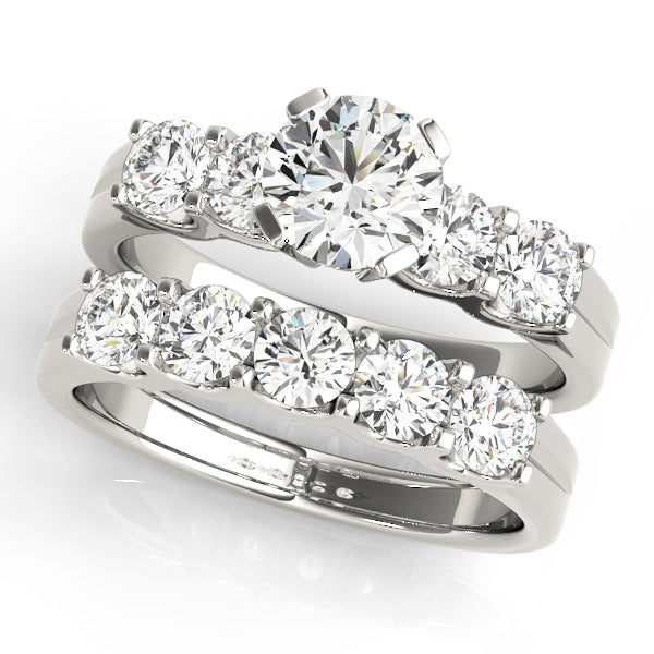 Round Diamond Single Row Engagement Ring