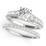 Round Diamond Single Row Engagement Ring