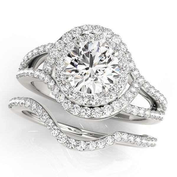 Round Diamond Halo Engagement Ring