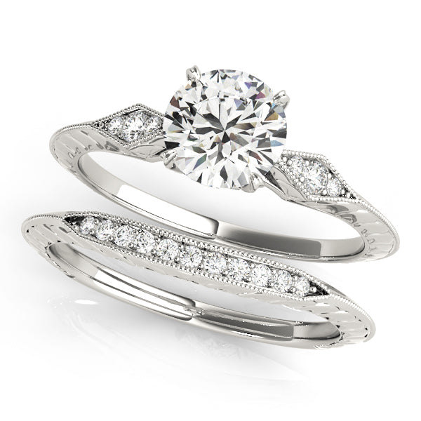 Vintage 0.5 CT Round Diamond Engagement Ring