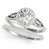 Round Diamond Halo Engagement Ring
