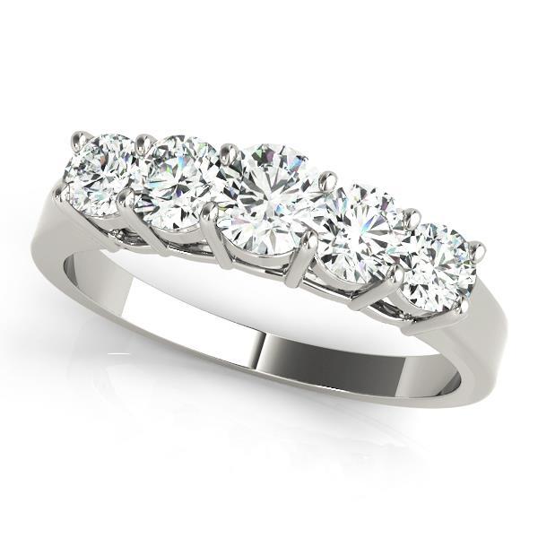 Round Diamond Wedding Ring | Multi-Stone Design