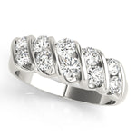 Round Diamond 14K Gold Wedding Ring