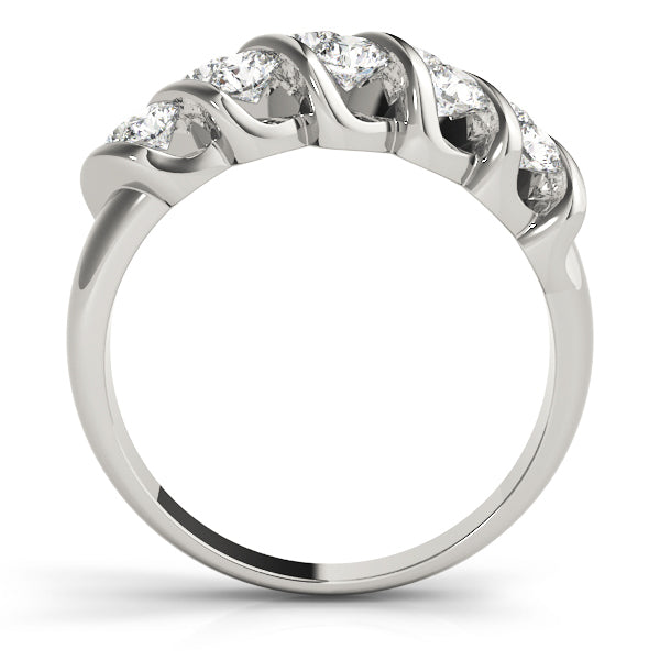 Round Diamond 14K Gold Wedding Ring