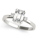 Multi-Diamond Fashion Ring in Precious Metal
