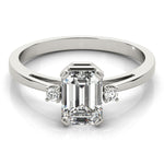 Multi-Diamond Fashion Ring in Precious Metal