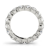 15-Stone Round Diamond Wedding Ring