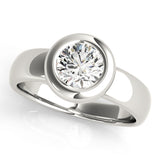 1.0 CT Round Diamond Solitaire Engagement Ring