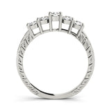 Round Diamond Wedding Ring