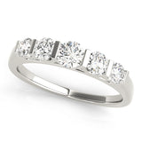 Round Diamond Wedding Ring