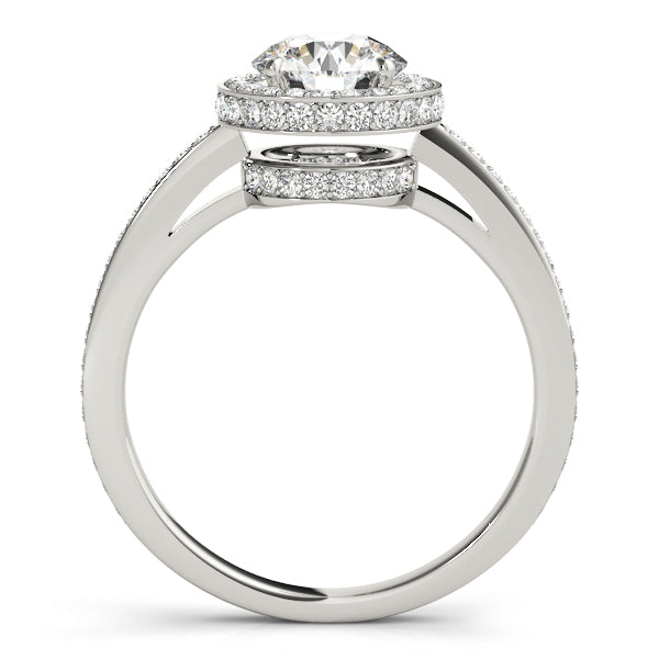 Round Diamond Halo Engagement Ring