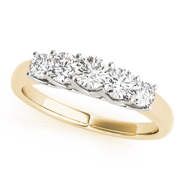 14K Yellow Gold Round Diamond Wedding Ring